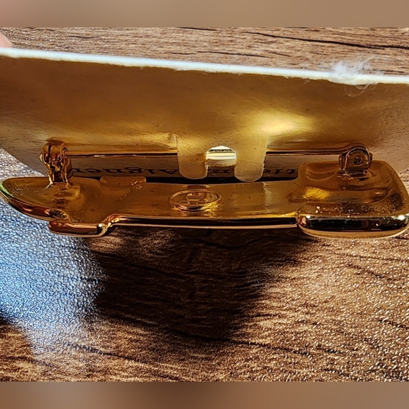 ETIENNE AIGNER GOLDTONE CHUNKY PIN NWT - Picture 3 of 7